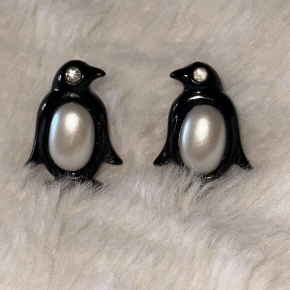Vintage Penguin Earrings! - Picture 1 of 5